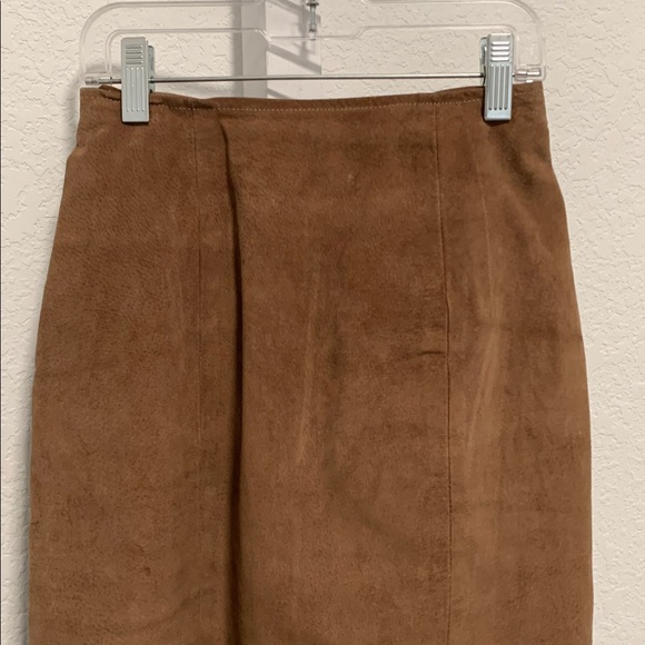 Leather by Wilsons Tan Genuine Leather Pencil Skirt Size 2 - Picture 2 of 8